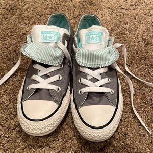 Converse All Star Chucks - Women's Size 6